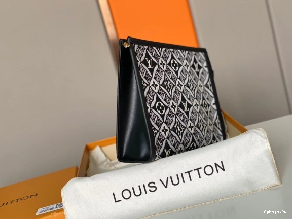 POUCH SINCE VUITTON TOILETRY 26 1854 LOUIS 0113